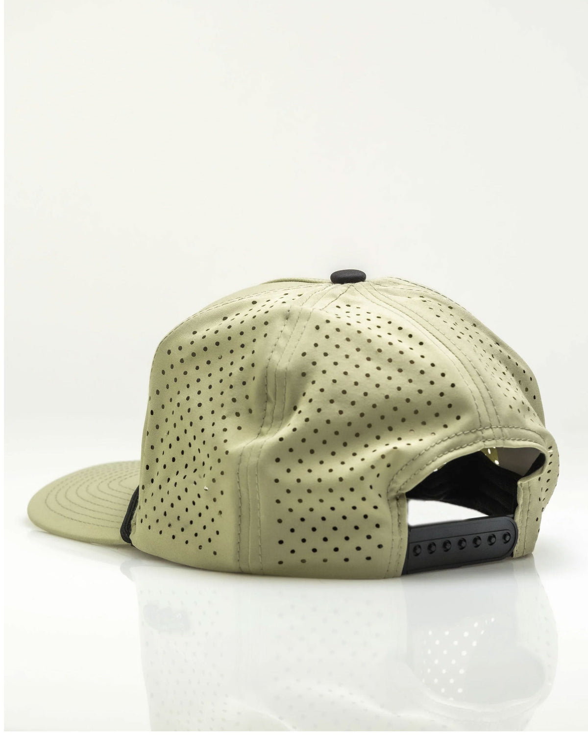 Pins & Aces Gator Perforated Rope Golf Hat – Olive
