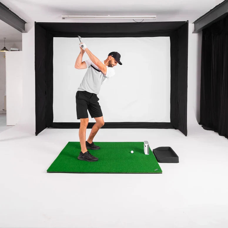 GolfBays EasySim Golf Simulator Enclosure
