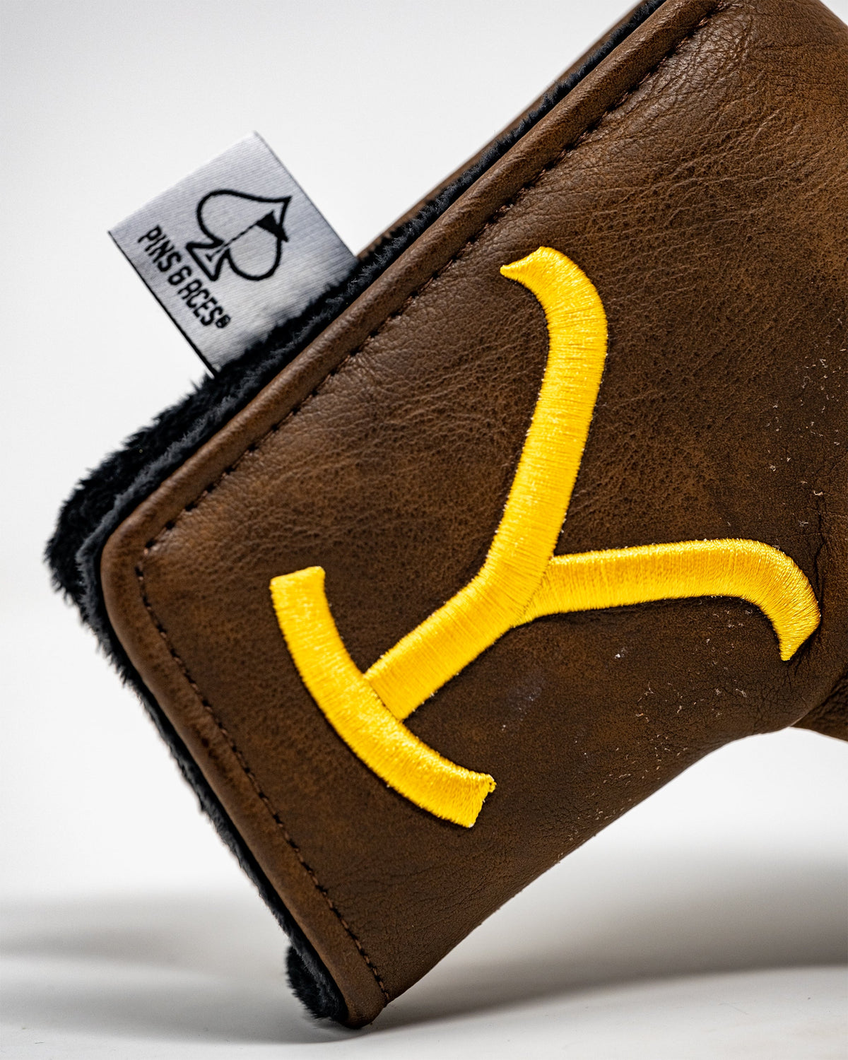 Pins & Aces x Yellowstone Blade Putter Headcover